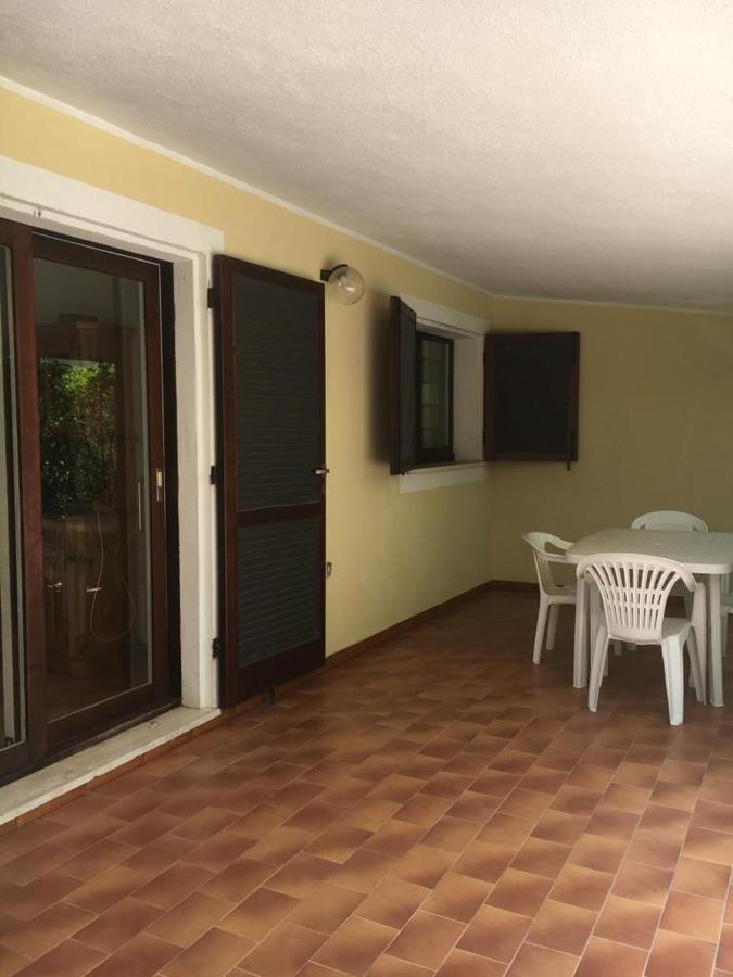 Domu Carmela Villa Villasimius Exterior photo