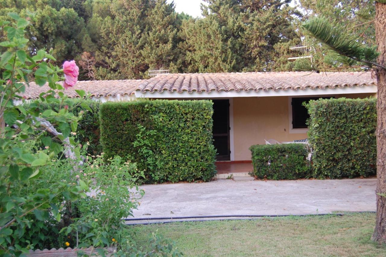 Domu Carmela Villa Villasimius Exterior photo